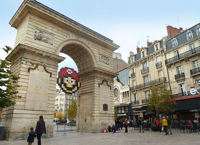 Porte Guillaume  - Place Darcy